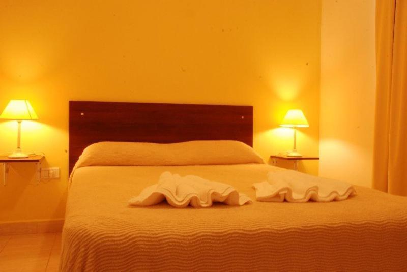 Colón Brisas Del Lago Apartamentos מראה חיצוני תמונה